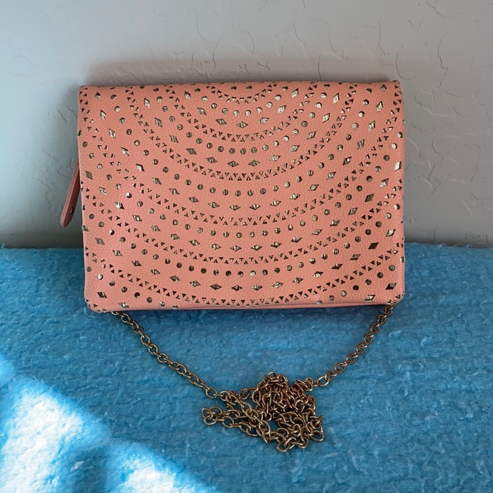 Crossbody purse